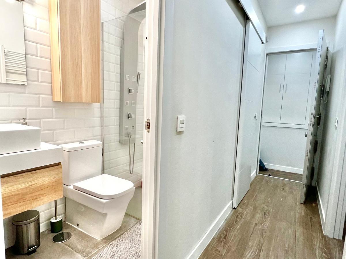 Apartamentos Moncloa Madrid Bagian luar foto