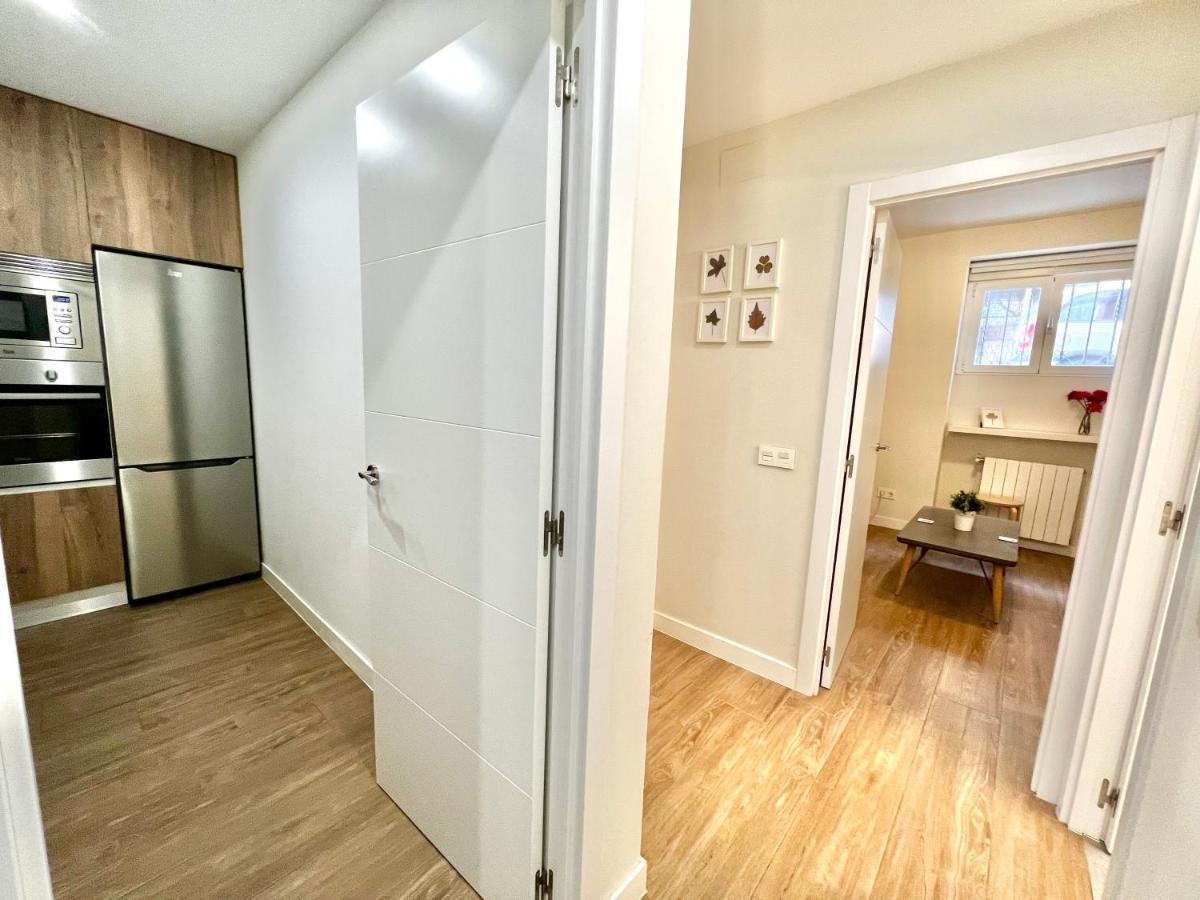 Apartamentos Moncloa Madrid Bagian luar foto