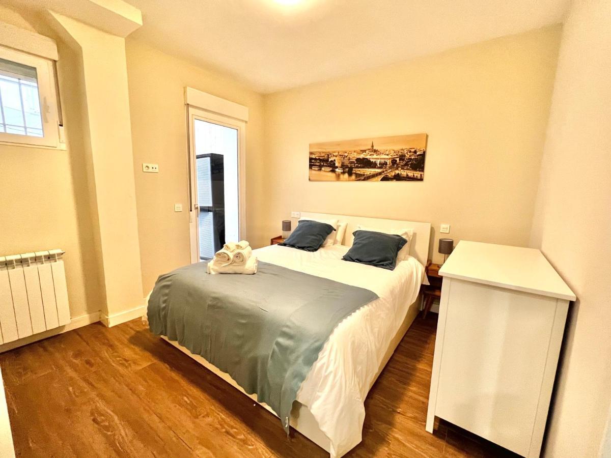 Apartamentos Moncloa Madrid Bagian luar foto